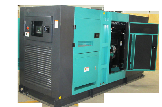 Sistema insonoro de Cummins 500 KVA DG de los generadores de alto voltaje resistentes ISO8528